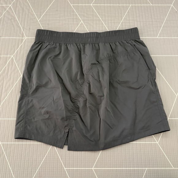 Lululemon High-Rise Ruched Mini Skirt Size XL Army Green - Picture 5 of 10